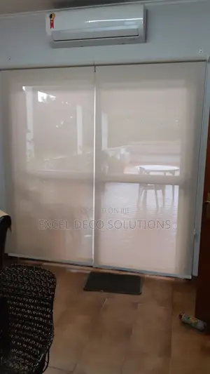 Sunscreen Roller Blinds For Modern Homes – Clean, Contemporary Look