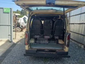 Toyota HiAce 2015 Beige