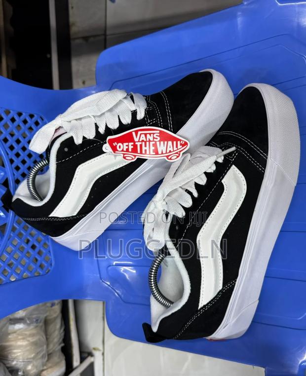 Vans Knu Skool Sneakers - Sizes 38 ,3,9 40, 44 - thumbnail 3