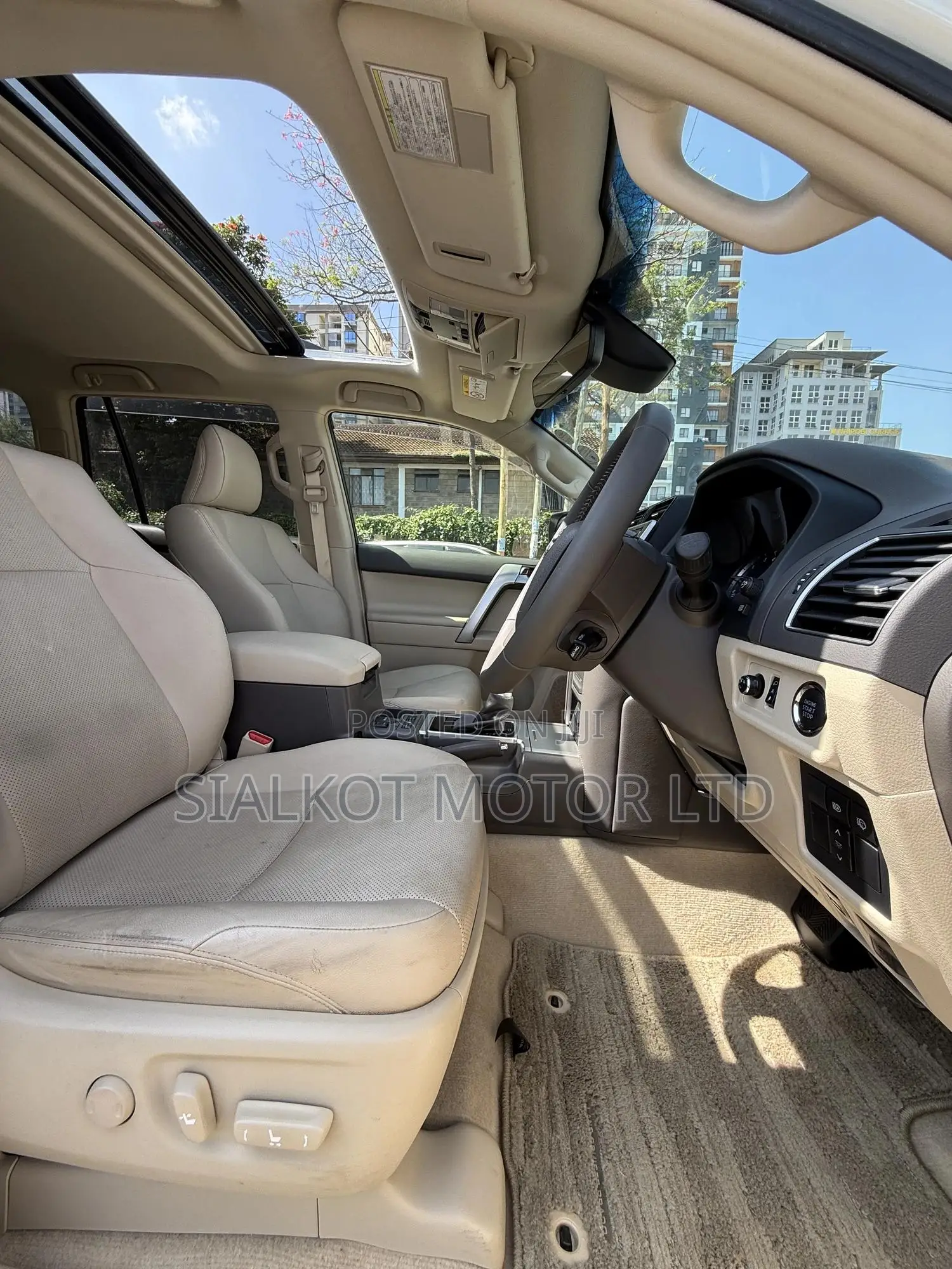 Toyota Land Cruiser Prado 2.8 2019 White