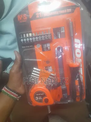 Homeowner Toolset/21m S Professional Homeowner Toolset