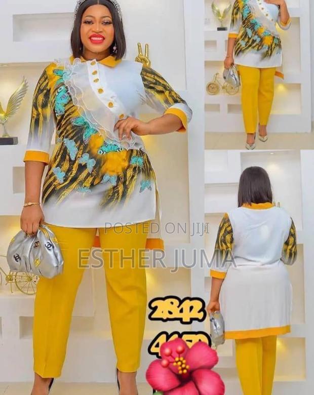 Ladies Clothing - thumbnail 3