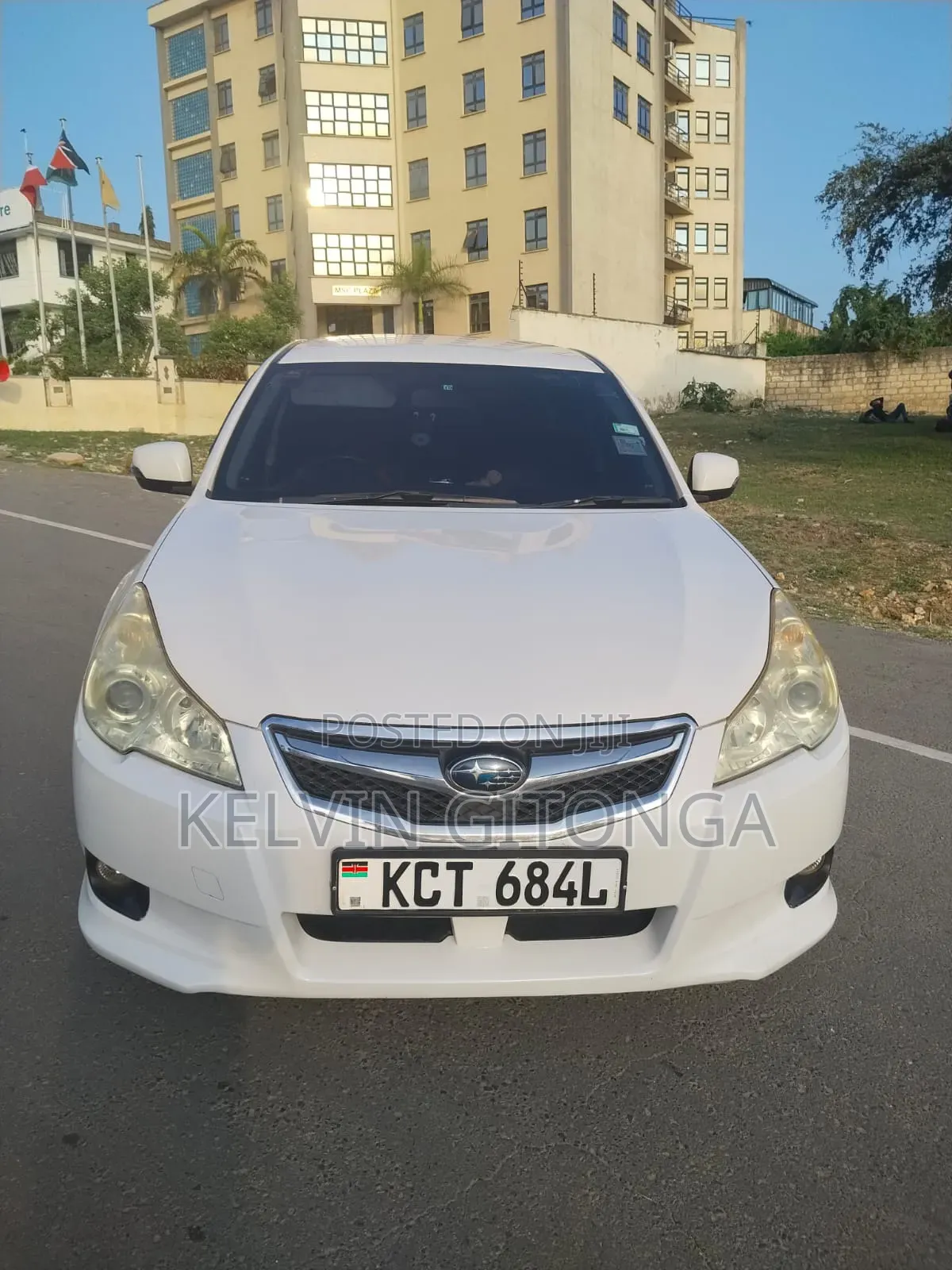 Subaru Legacy 2013 White