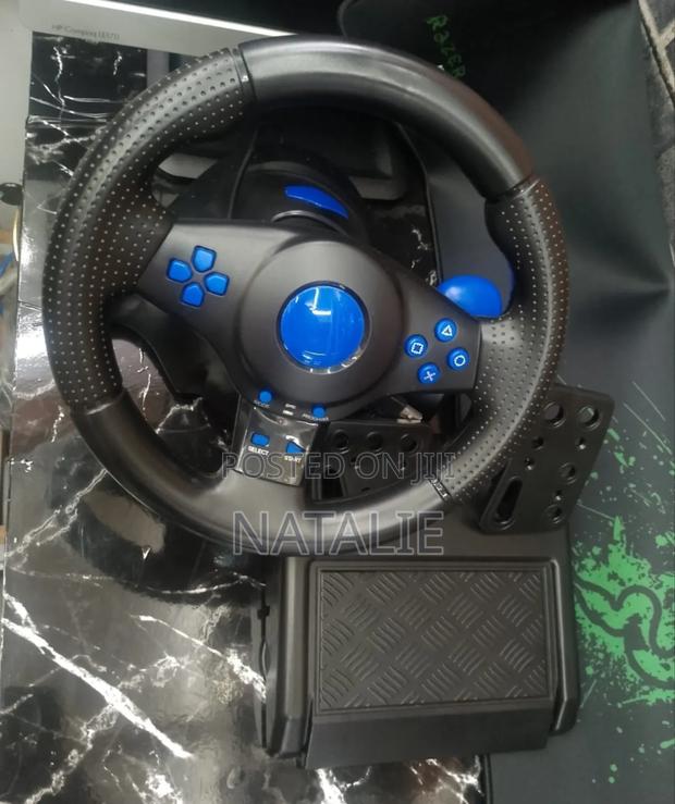 Gaming Racing Wheel With Pedals - main view