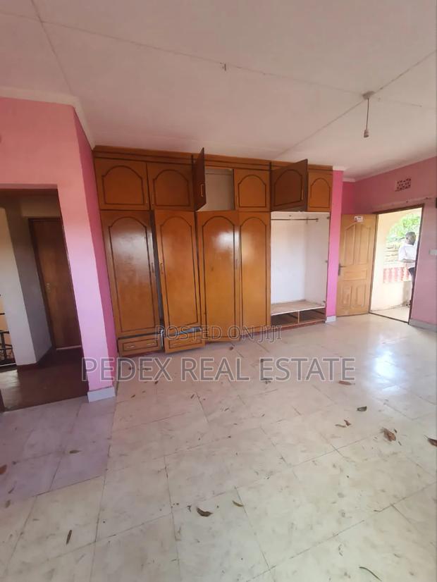 5bdrm Mansion in In Milimani, for sale - thumbnail 12