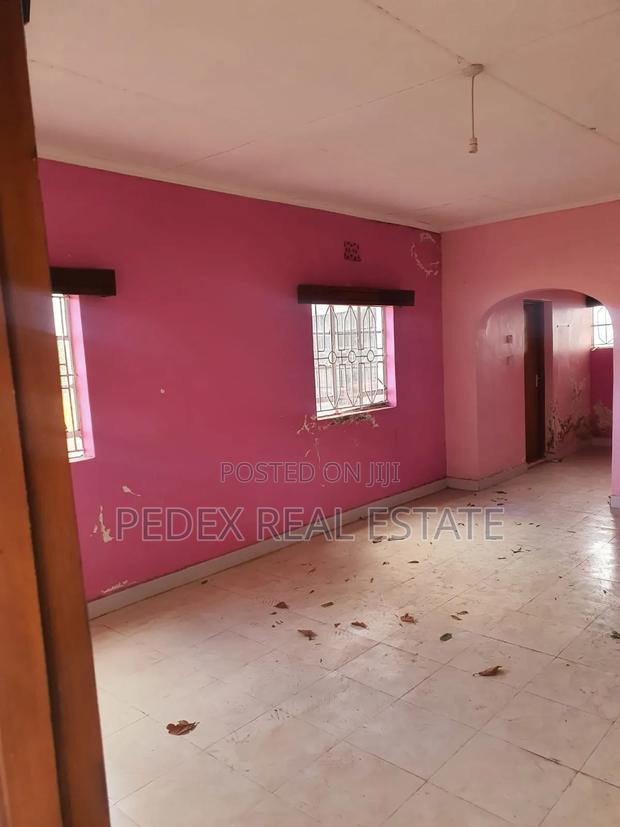 5bdrm Mansion in In Milimani, for sale - thumbnail 13