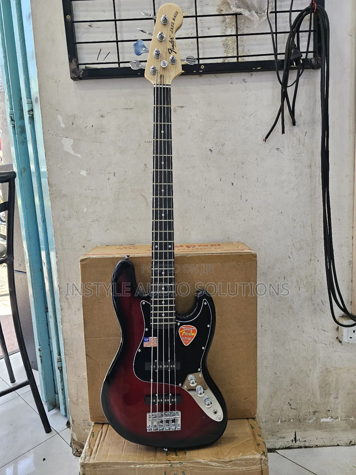 6 String Fender Jazz Bass Guitar