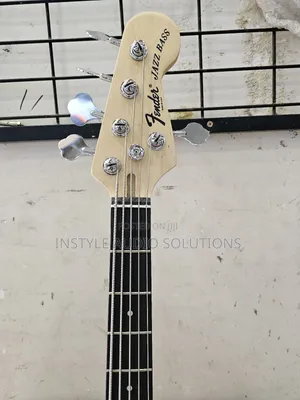 6 String Fender Jazz Bass Guitar