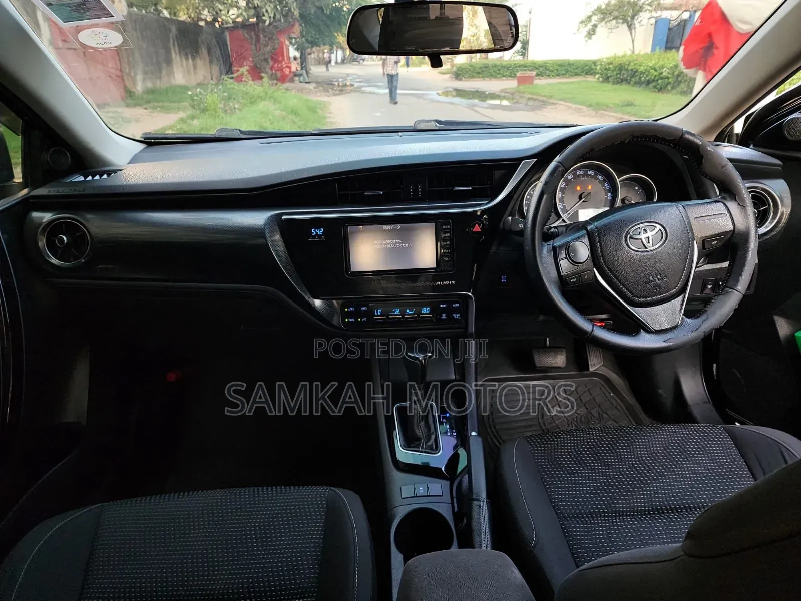 Toyota Auris 2017 Black