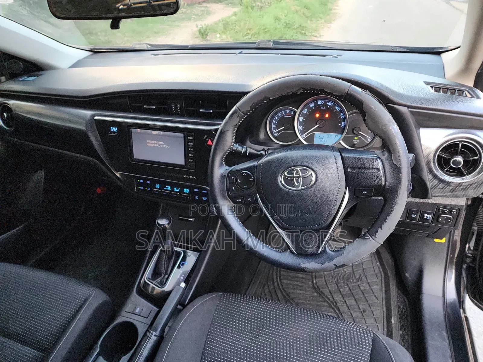 Toyota Auris 2017 Black