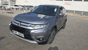 Mitsubishi Outlander 2015 Gray