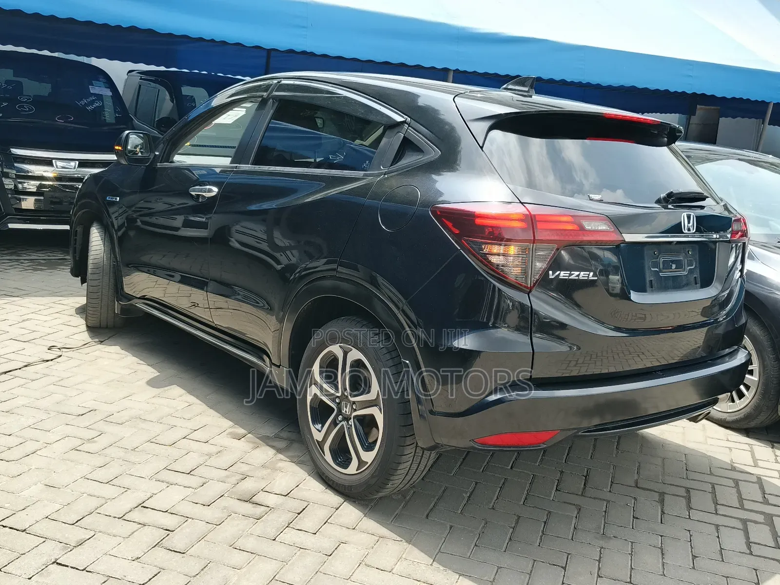 Honda Vezel 1.5 Hybrid 4WD 2020 Black