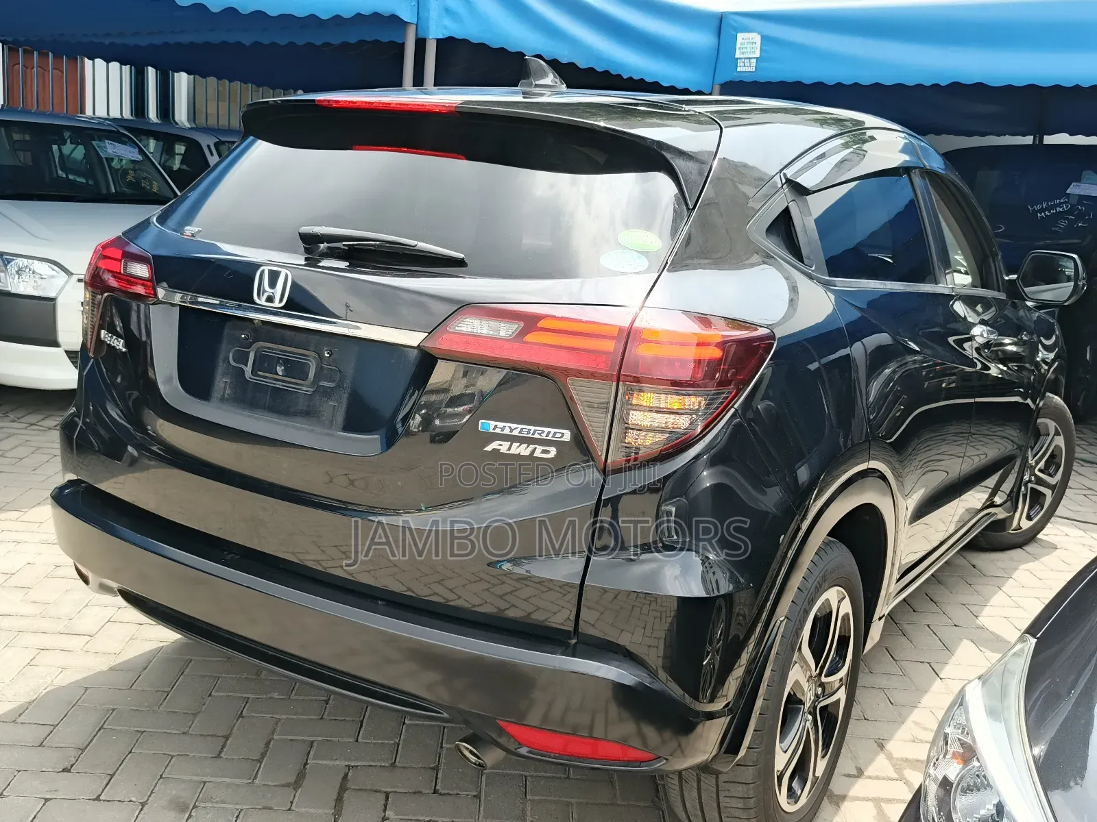 Honda Vezel 1.5 Hybrid 4WD 2020 Black