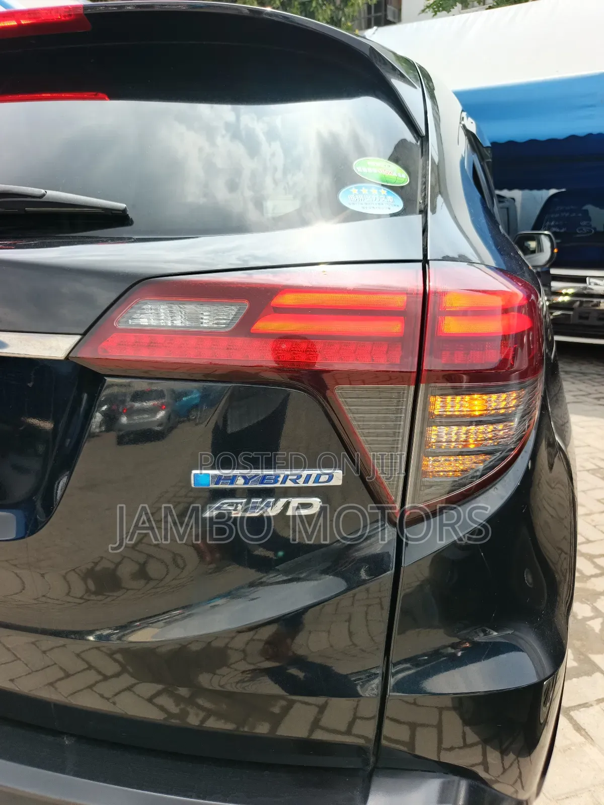 Honda Vezel 1.5 Hybrid 4WD 2020 Black