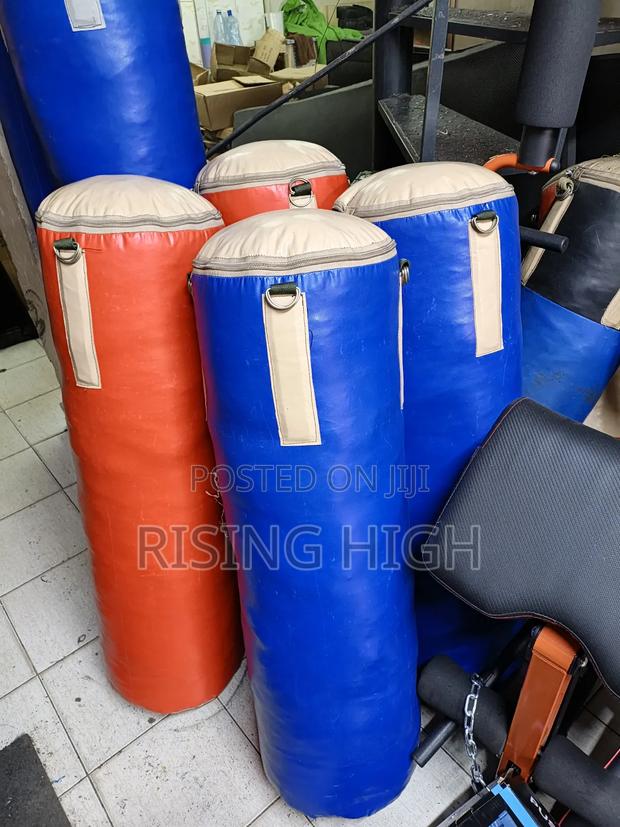 High Quality 40kg Boxing Punching Bag for Intense Workouts