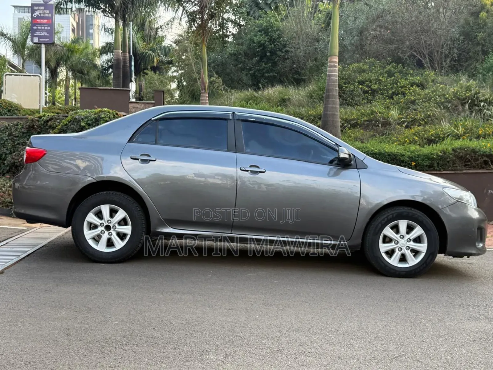 Toyota Corolla 2012 Gray