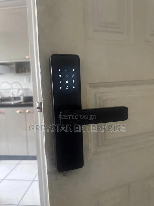 Smart Door Locks Fingerprint, Tuya Intelligent Password and Key Locks