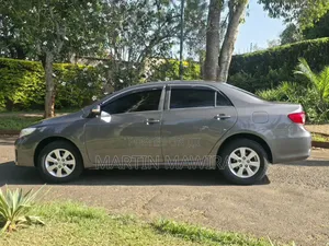 Toyota Corolla 2012 Gray