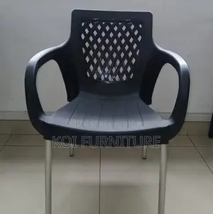 Dining Chairs; Plastic Stackable Home Dining and Outdoor Chairs