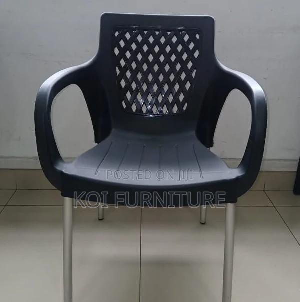 Dining Chairs; Plastic Stackable Home Dining and Outdoor Chairs - thumbnail 2