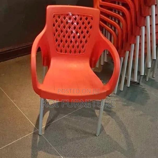 Dining Chairs; Plastic Stackable Home Dining and Outdoor Chairs - thumbnail 4