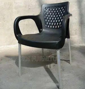 Dining Chairs; Plastic Stackable Home Dining and Outdoor Chairs