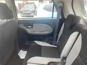 Daihatsu Cast 2019 Pearl