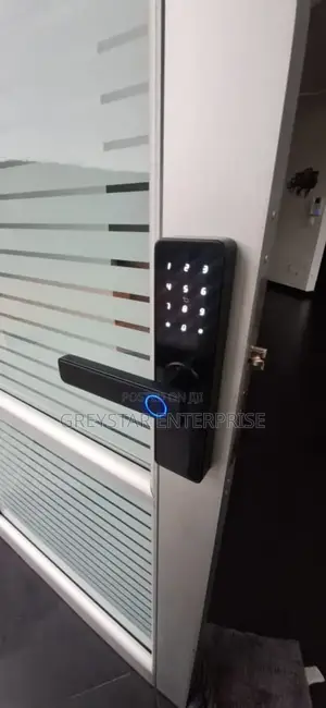 Smart Locks for Hotel and Airbnb Fingerprint and Password Unlock