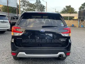 Subaru Forester Premium AWD 2019 Black