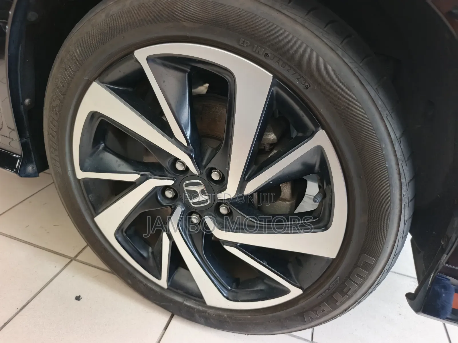 Honda Vezel 1.5 Hybrid 2WD 2020 Black