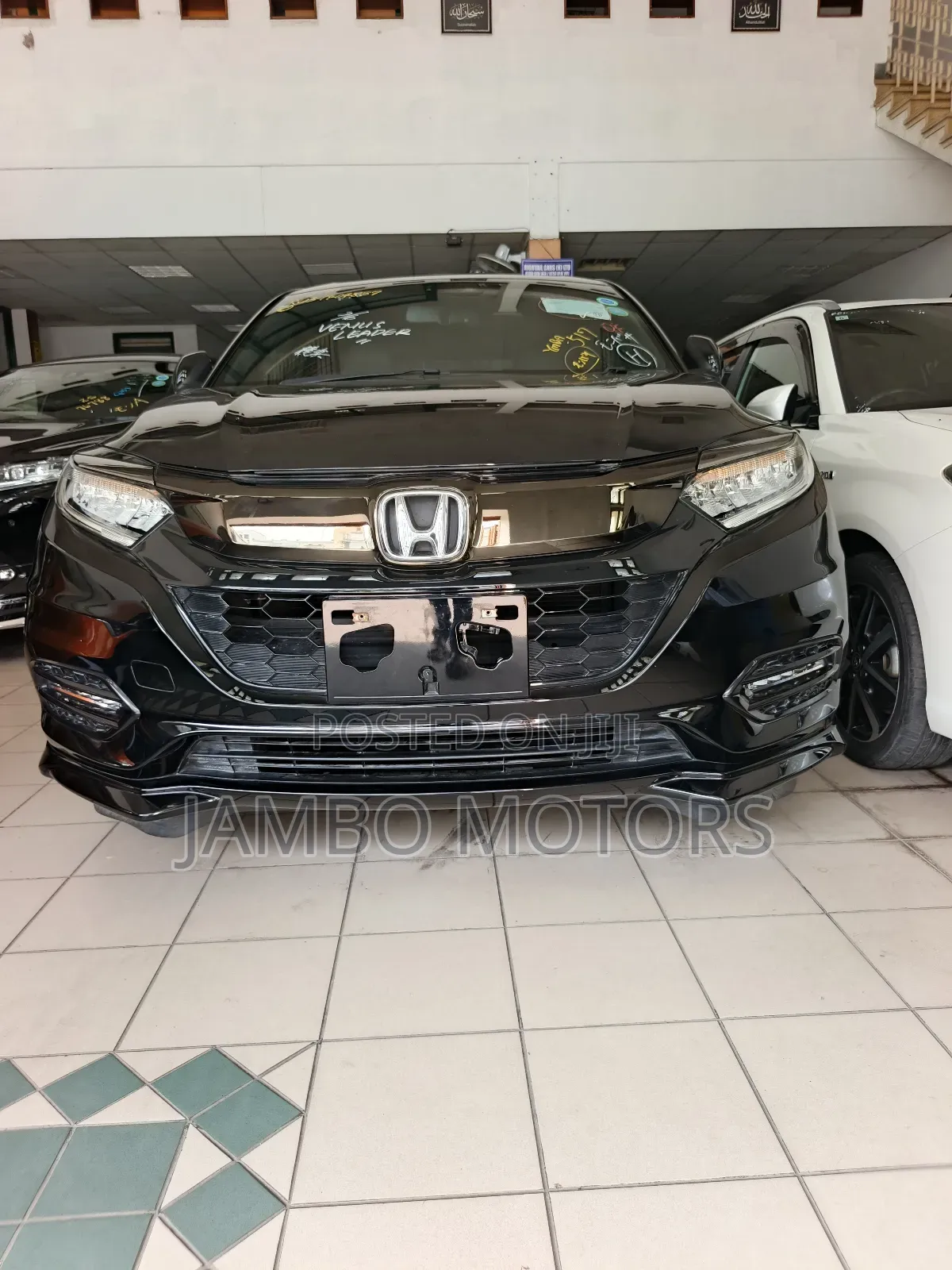 Honda Vezel 1.5 Hybrid 2WD 2020 Black