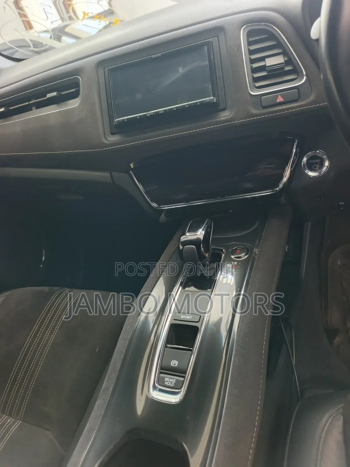 Honda Vezel 1.5 Hybrid 2WD 2020 Black