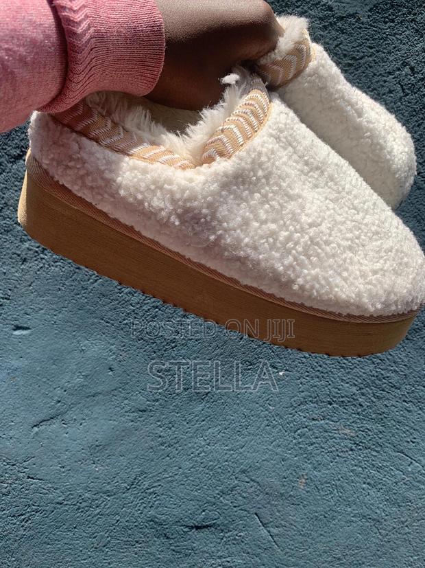 Uggs Shoes - thumbnail 8