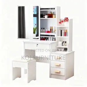 Dressers; Bedroom and Dressing Room Vanity Set Up