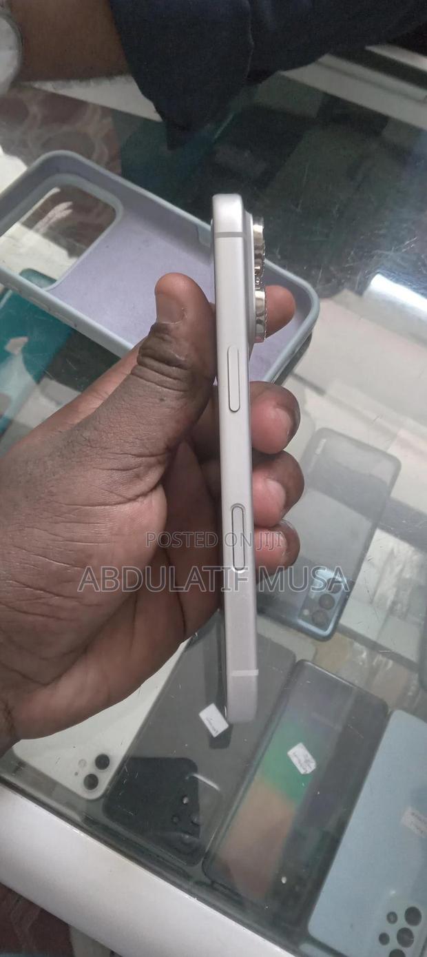 New Apple iPhone 17 Pro 512 GB Silver - thumbnail 7