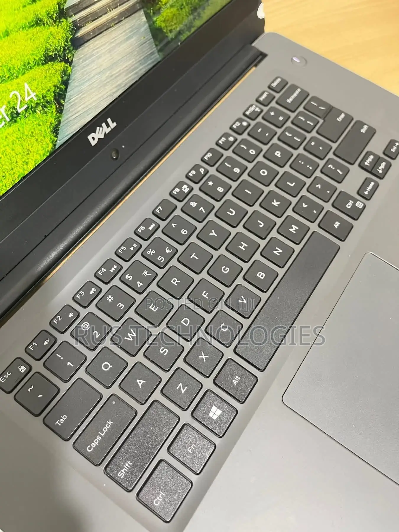 New Laptop Dell Inspiron 15 7573 8GB Intel Core i7 HDD+SSD 128GB