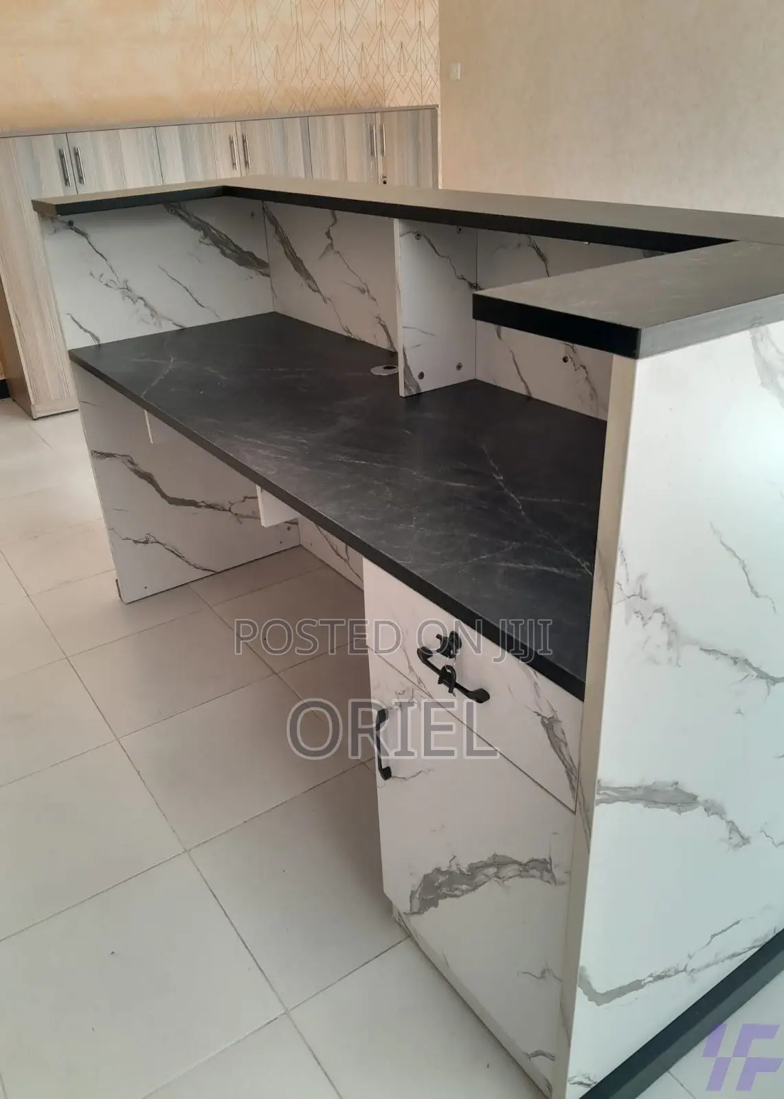 Reception Desks: 1.8m Office Reception Desk With Modern Design