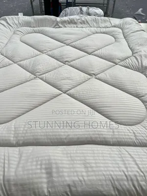 Good Quality Coloured Binded Duvet Set
