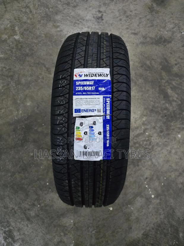 235/65r17 Wideway Tyre