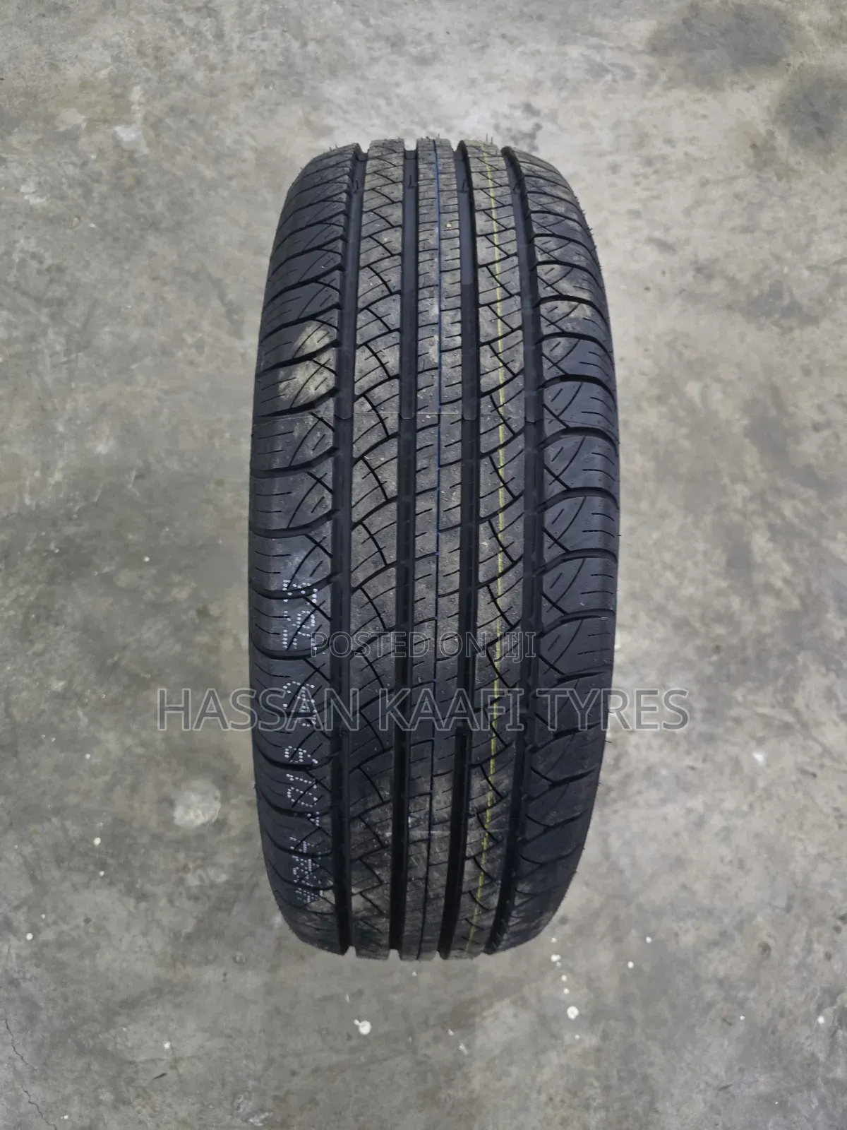 235/65r17 Wideway Tyre