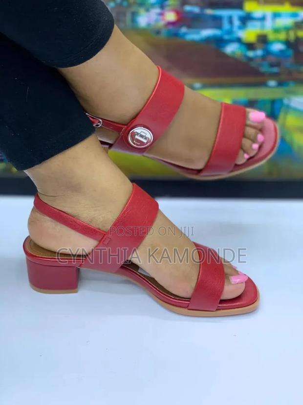 Normal Fitting Open Shoes - thumbnail 3