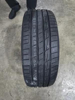 215/45r18 Durun Tyre