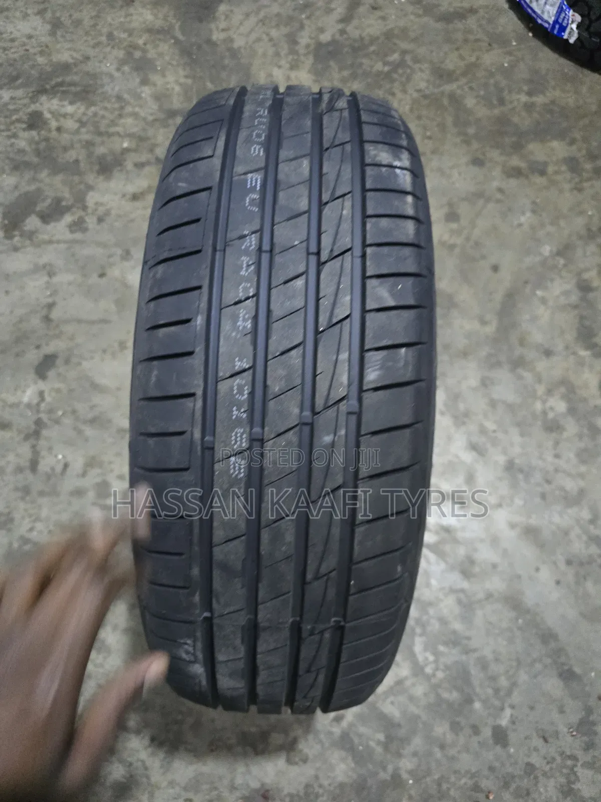 225/55r18 Durun Tyre