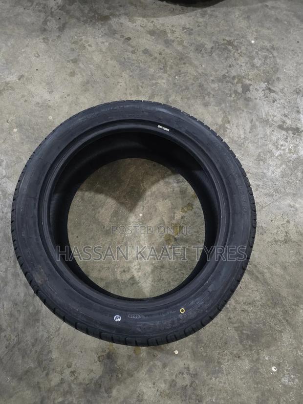 245/45r19 Wideway Tyre - thumbnail 3