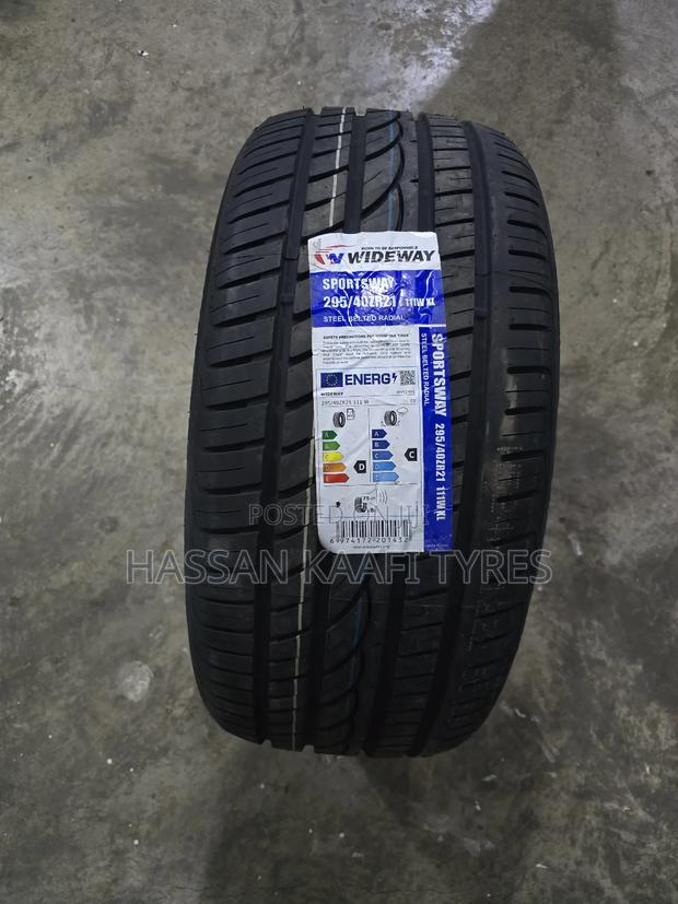 295/40r21 Wideway Tyre - main view