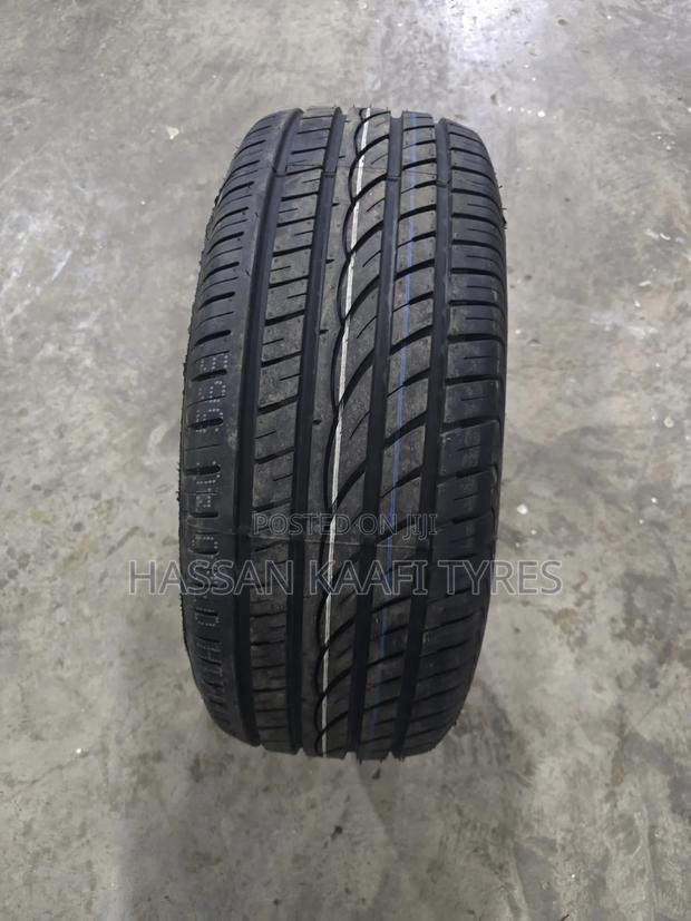 225/55r17 Wideway Tyre - thumbnail 2