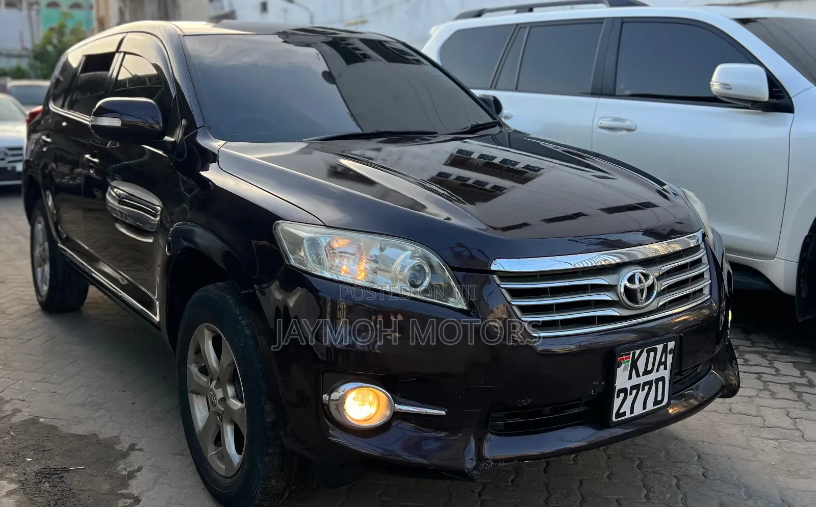 Toyota Vanguard 2013 Maroon
