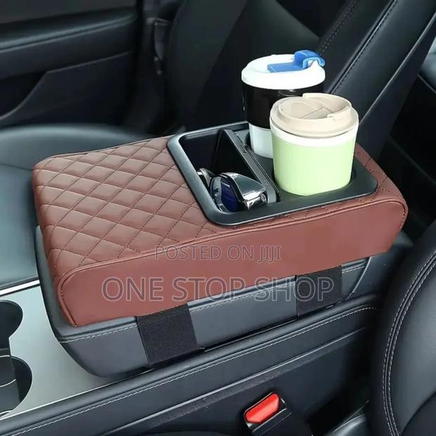 Armrest Top Pillow With Cup Holder Ports