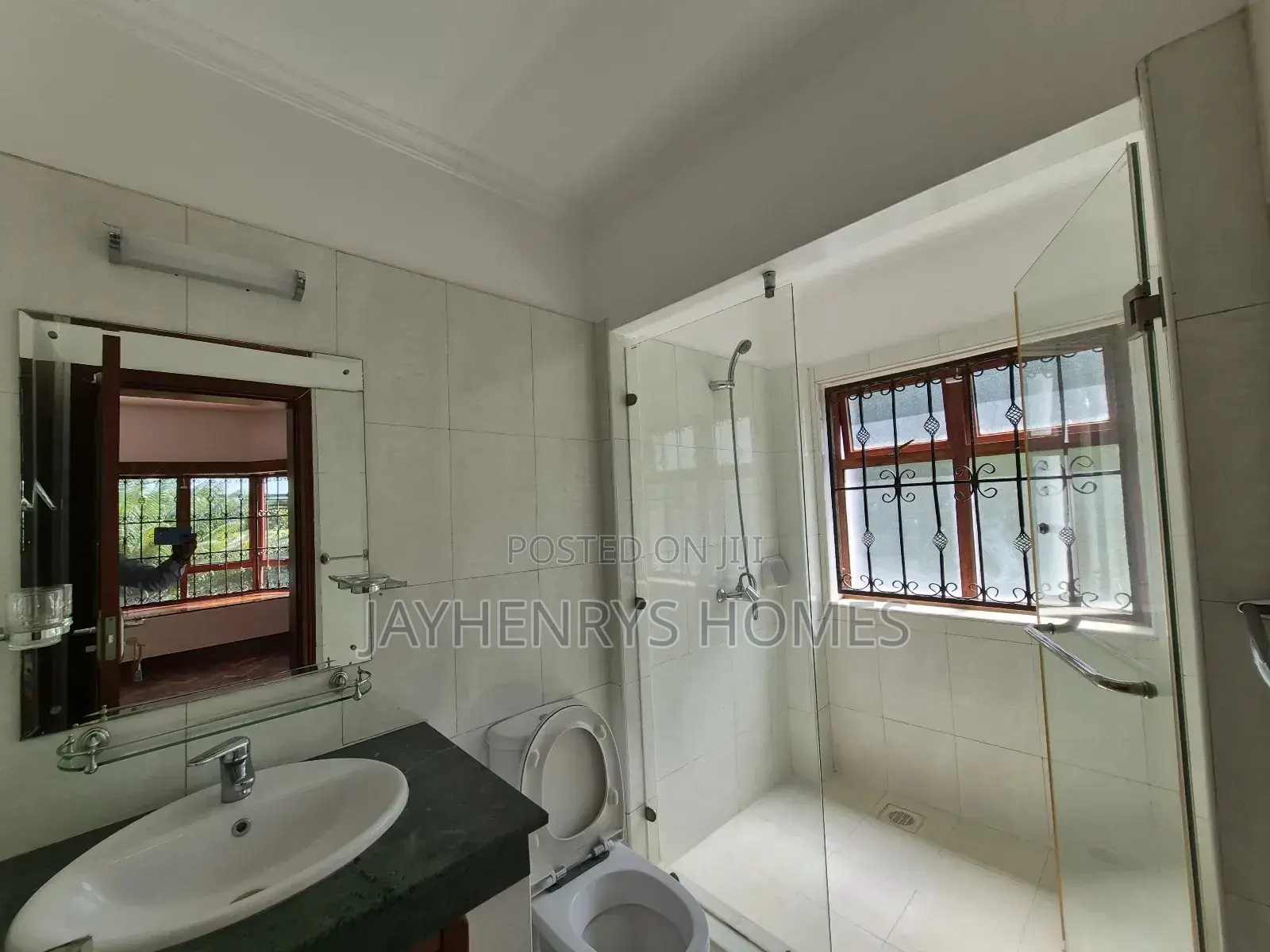5bdrm House in Runda for rent