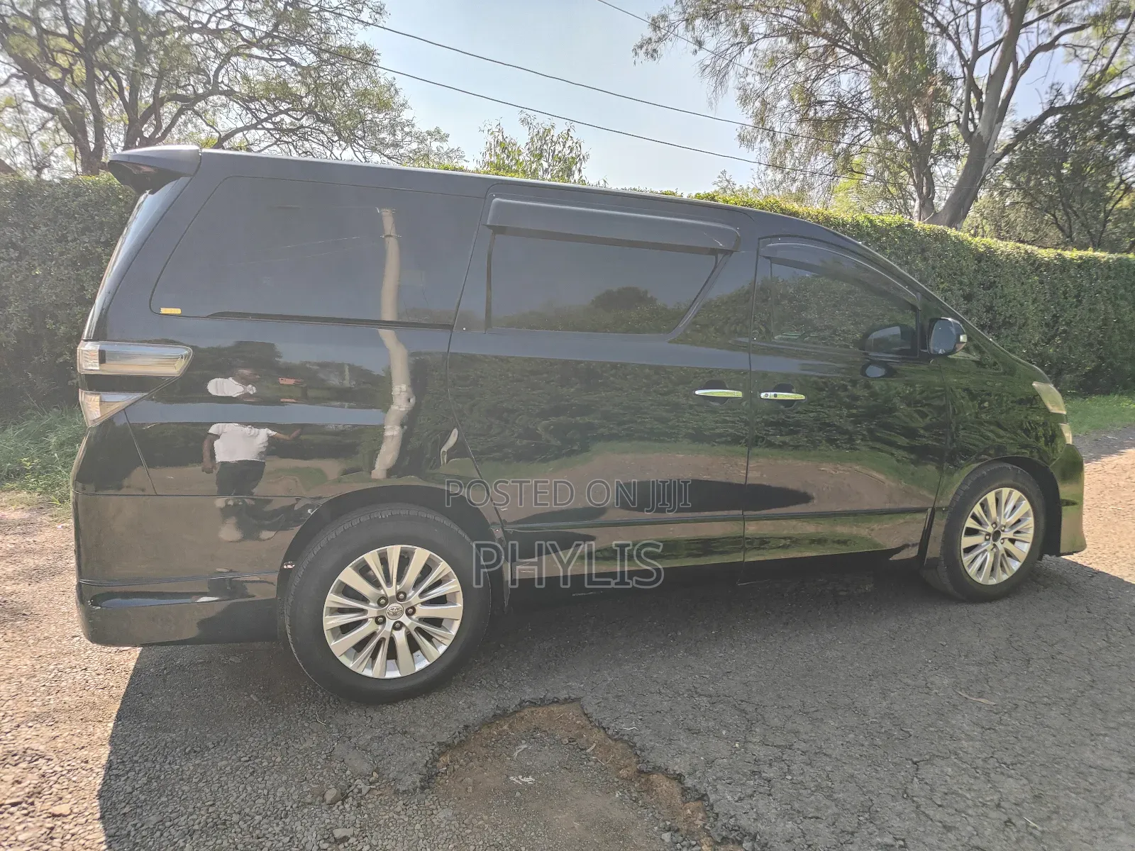 Toyota Vellfire 2014 Black